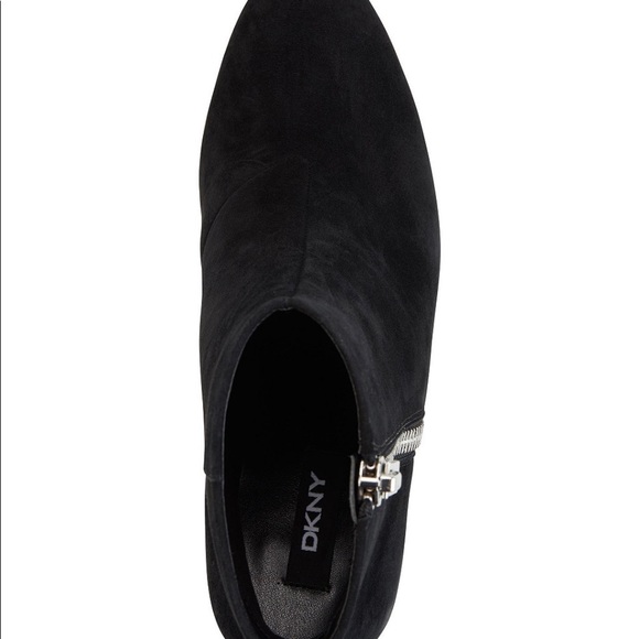 DKNY CROSBI BOOTIES - Picture 3 of 5